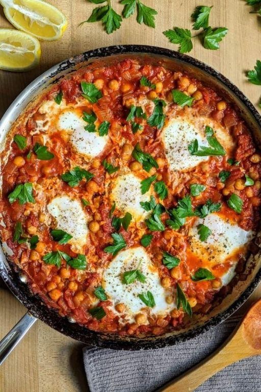 Garlicky Chickpea and Tomato Shakshuka