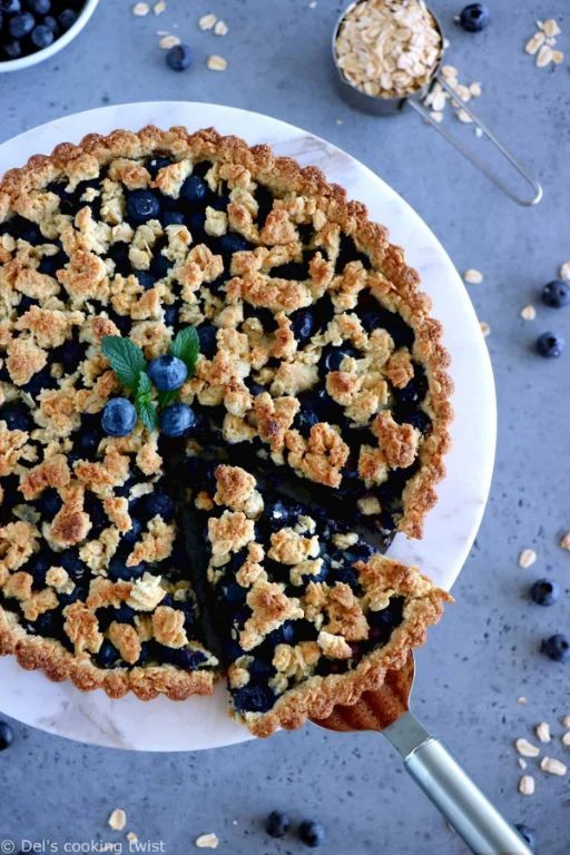 Gluten-Free Blueberry Pie with Oat Topping