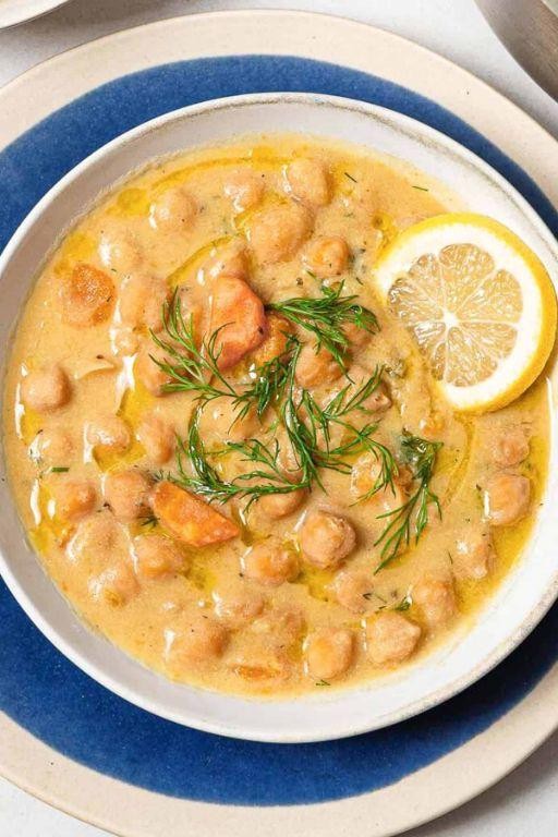 Greek Chickpea Soup (Revithosoupa)