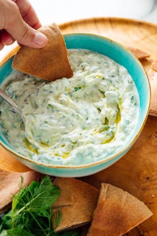 Greek cucumber yogurt dip