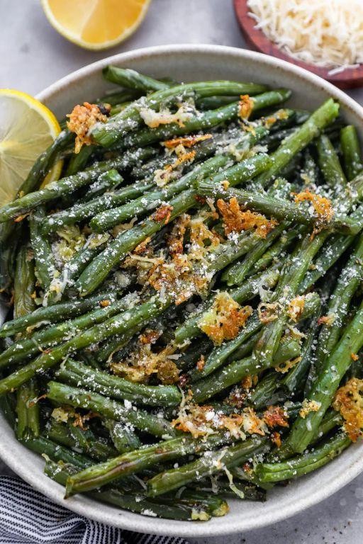 Green Beans with Toasted Garlic and Parmesan