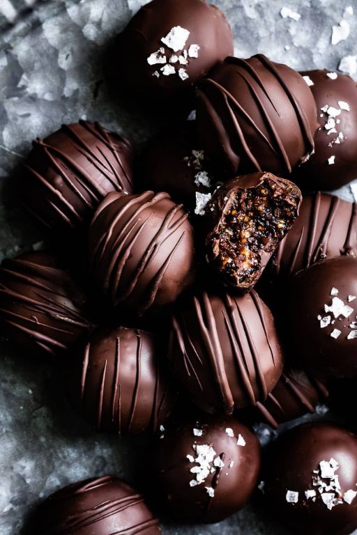 Green Fig and Dark Chocolate Truffles