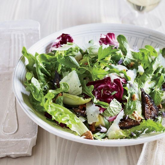 Green Fig and Walnut Salad