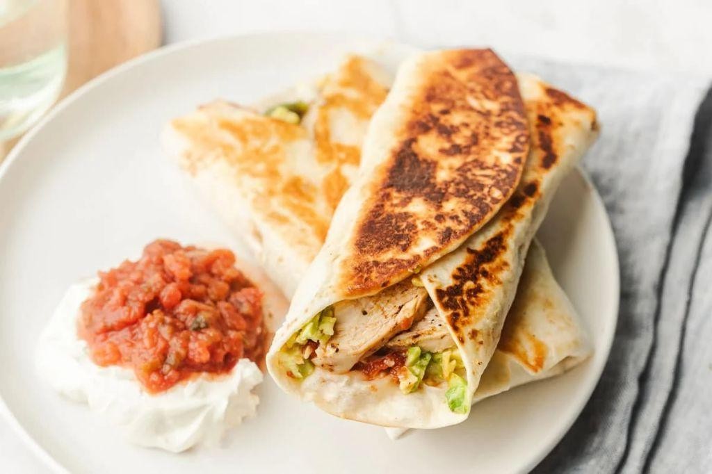 Grilled Chicken and Avocado Wrap with Whole Wheat Tortilla
