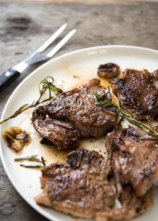 Grilled Lamb Chops with Rosemary Marinade