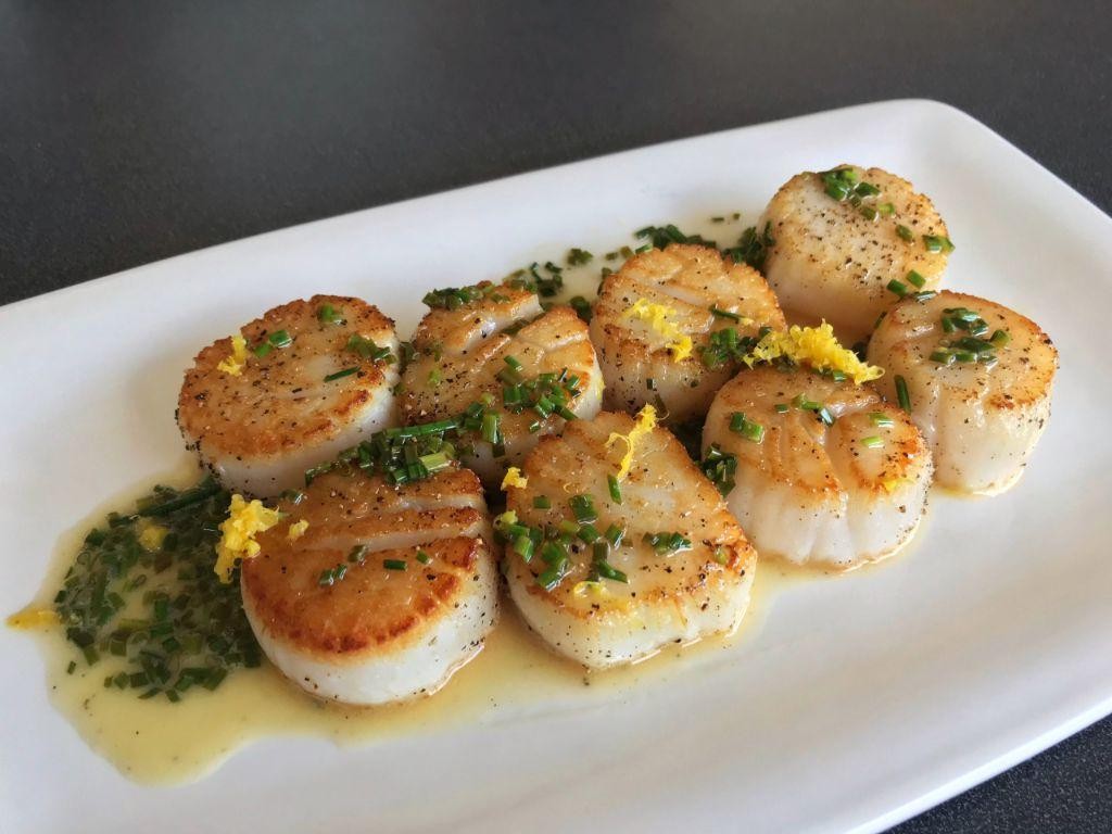 Grilled Scallops with Herb Butter