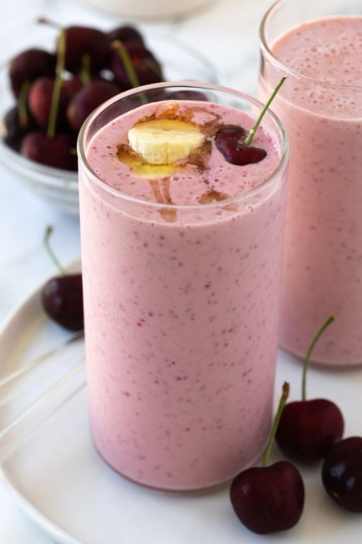 Ground Cherry Smoothie with Greek Yogurt
