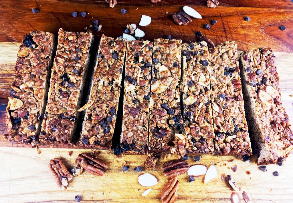 Ground Cherry and Pecan Granola Bars
