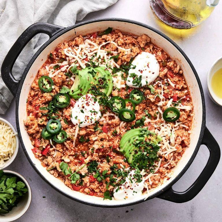 Ground Turkey and Cauliflower Rice Skillet