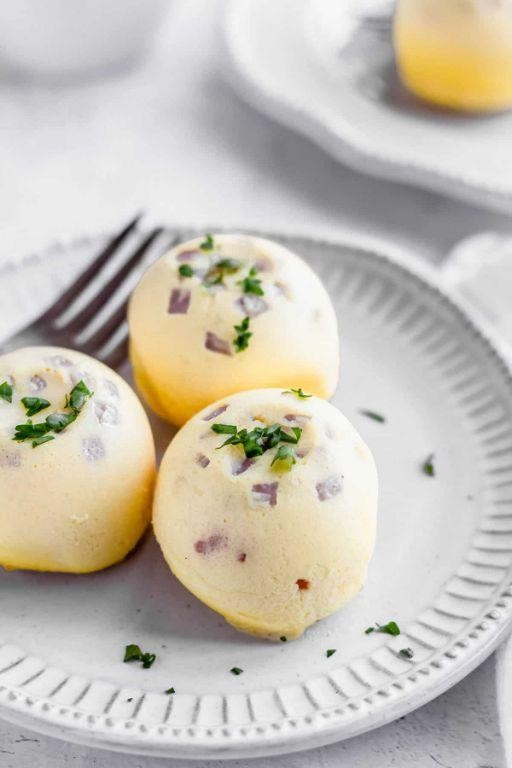 Ham and Pepper Jack Egg White Bites
