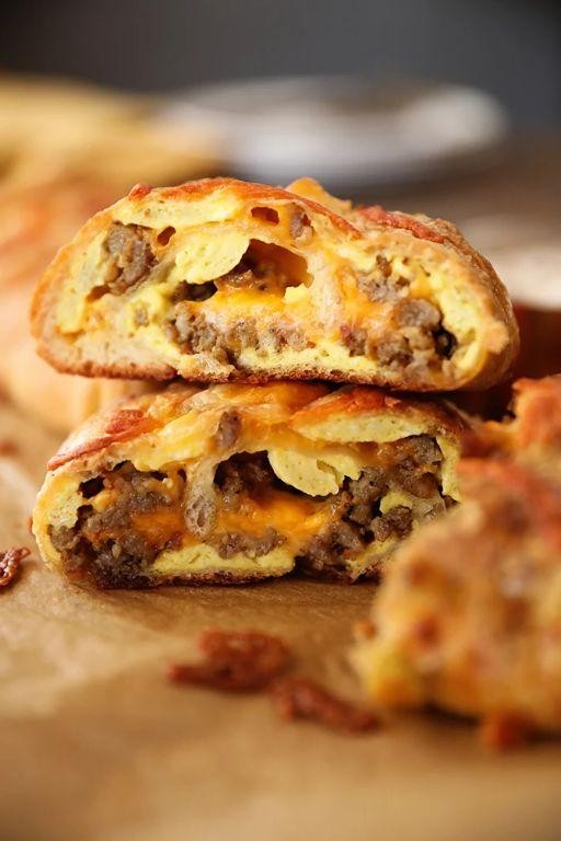 Hamburger and Cheese Breakfast Stromboli
