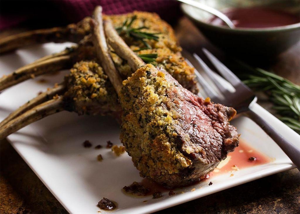 Herb-Crusted Rack of Lamb with Red Wine Reduction