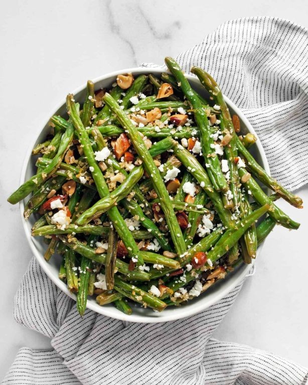Herb-Roasted Green Beans with Almond Crumble
