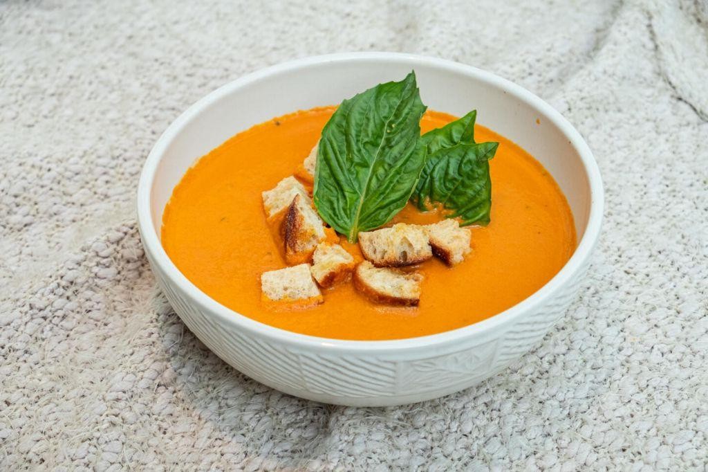 Herbed Tomato and Basil Soup