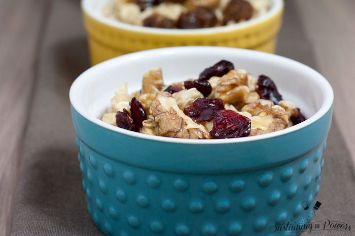 Instant Oatmeal with Dried Fruit
