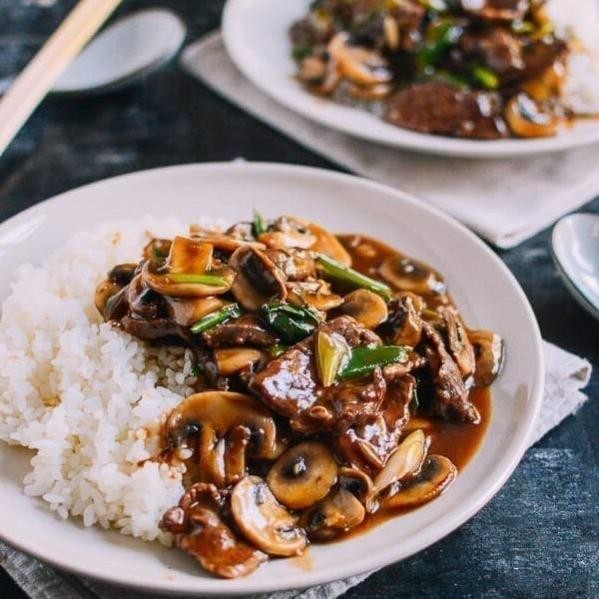 Japanese Beef and Mushroom Stir-Fry