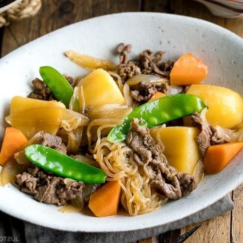 Japanese Beef and Potato Stew (Nikujaga)