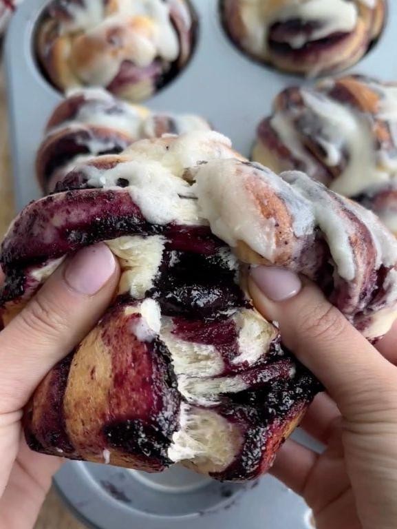 Jiffy Blueberry Muffin Mix Cinnamon Rolls