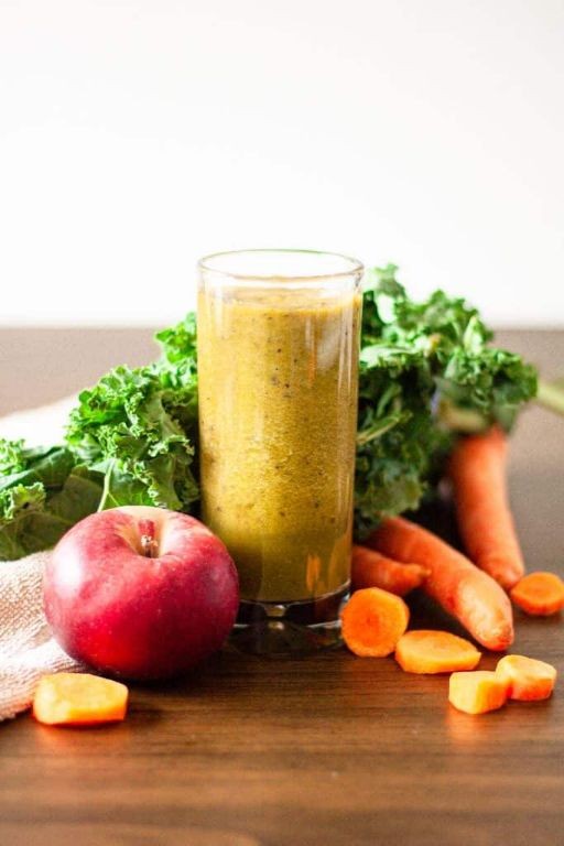 Kale Apple Ginger Smoothie