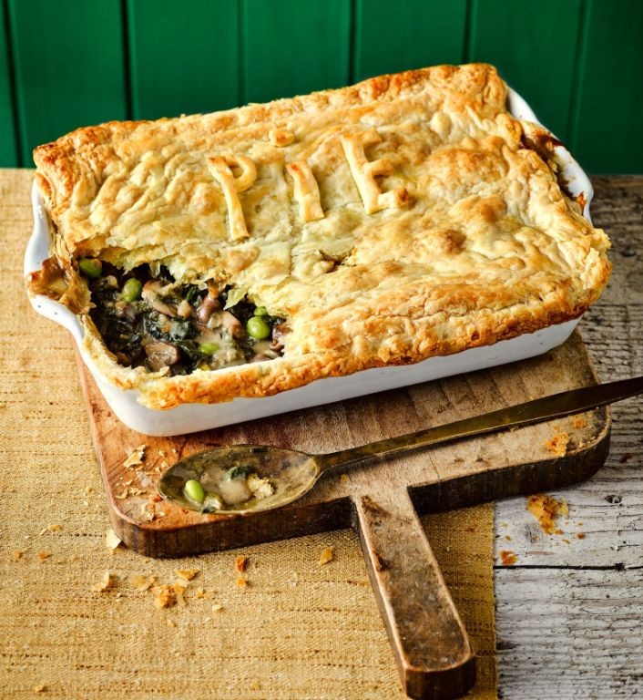Kale and Mushroom Vegan Shepherd’s Pie