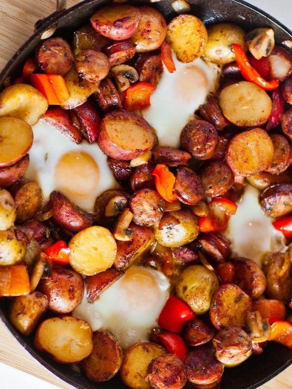 Kielbasa and Potato Breakfast Skillet