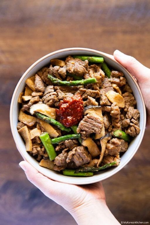 Korean BBQ Pulled Pork Bowls