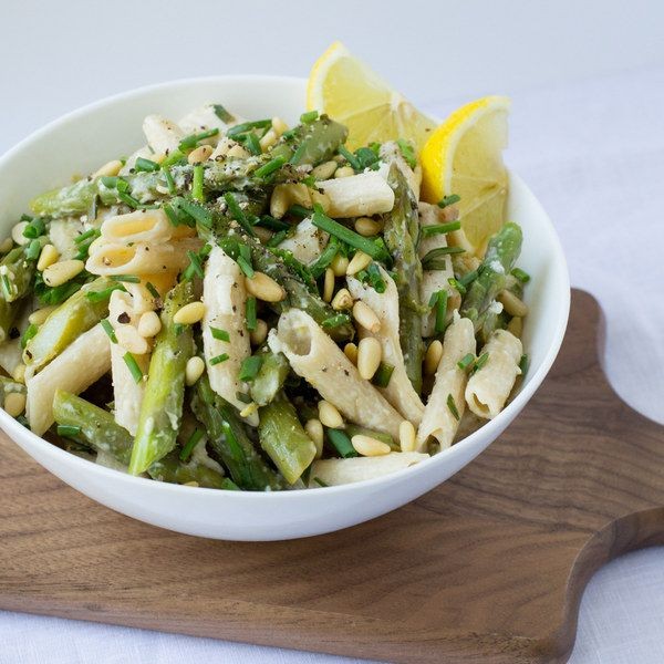 Lemon Asparagus Pasta with Pine Nuts