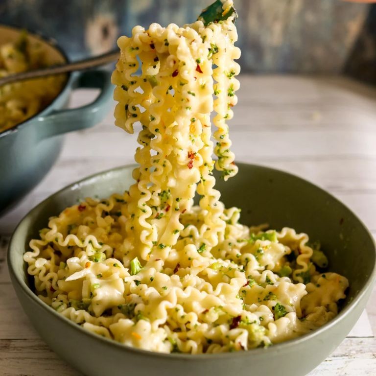 Lemon Broccoli Pasta with Chili Flakes