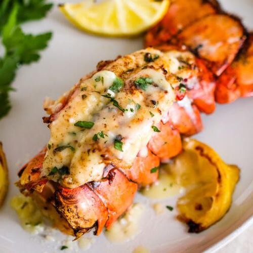 Lemon Garlic Butter Lobster Tails
