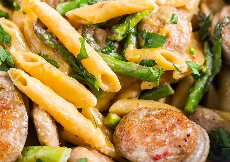 Lemon Garlic Sausage with Asparagus