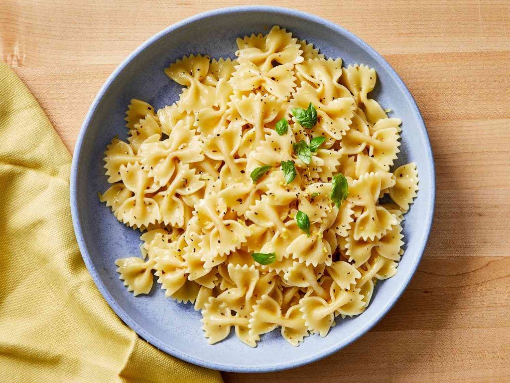 Lemon Herb Buttered Noodles