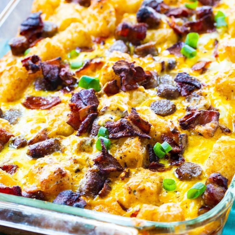Loaded Tater Tot Breakfast Bake