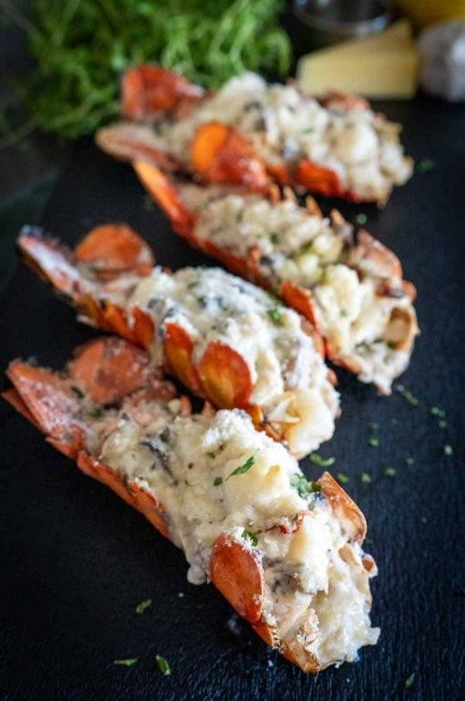 Lobster Thermidor with Gruyère Cheese