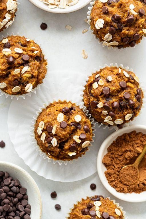 Low-Sugar Pumpkin Oatmeal Muffins