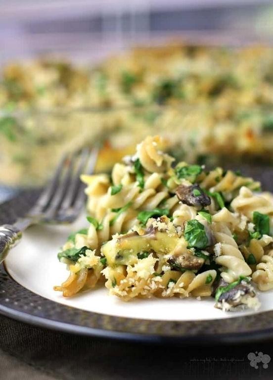 Macaroni with Smoked Gouda and Spinach