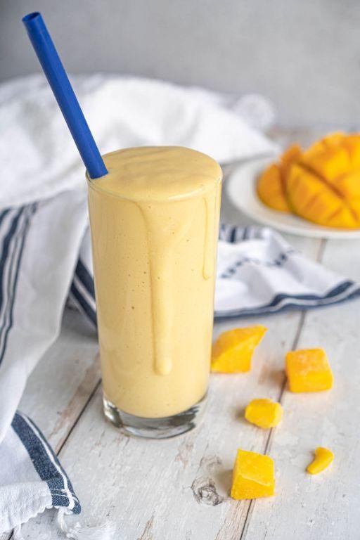 Mango Vanilla Protein Smoothie