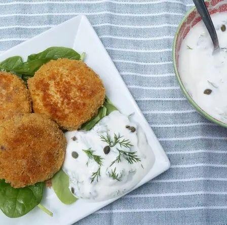 Mediterranean Fish Cakes with Dill Yogurt