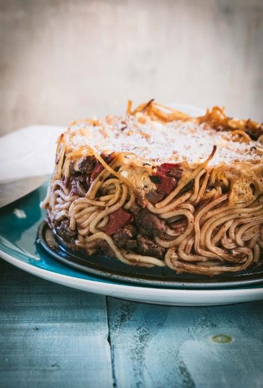 Mediterranean Spaghetti Pie with Olives and Feta