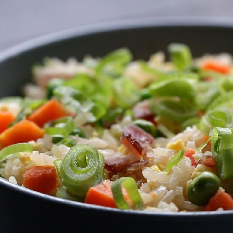 Microwave Rice Bowl with Veggies