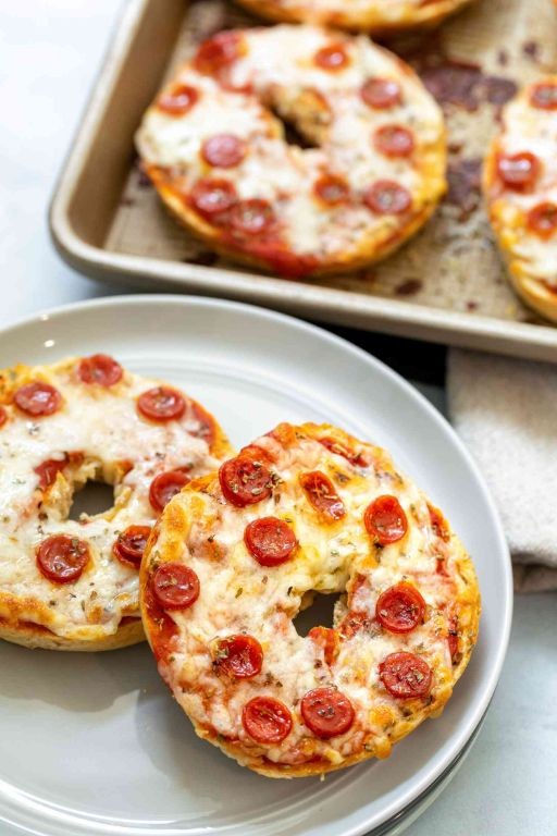 Mini Pizza Bagels