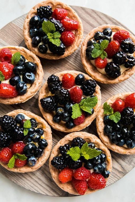 Mini Schar Puff Pastry Fruit Tarts