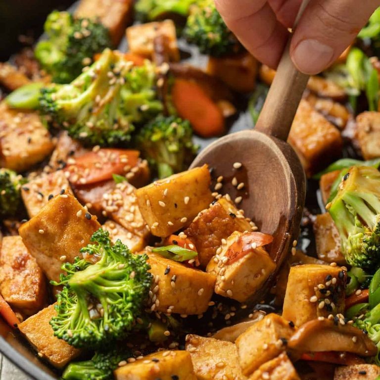 Mongo and Tofu Stir-Fry with Garlic