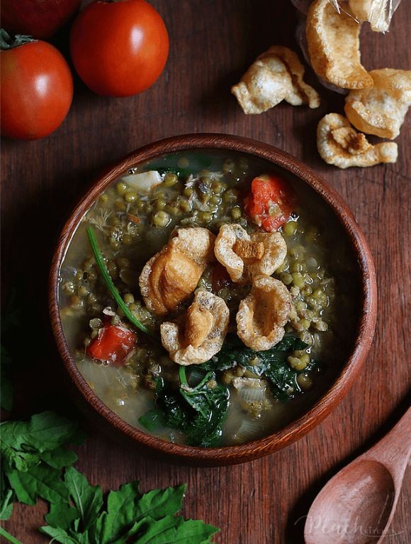 Mongo with Chicharon and Green Mango
