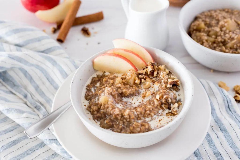 Multi Cooker Apple Cinnamon Steel-Cut Oats