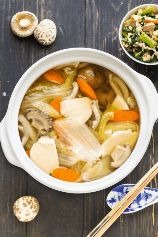 Napa Cabbage and Mushroom Soup