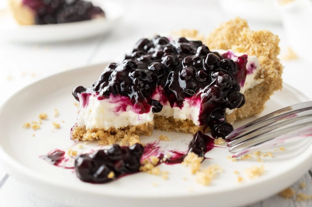 No-Bake Blueberry Cream Pie with Graham Cracker Crust