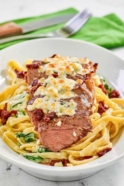 Olive Garden Copycat Steak Gorgonzola Alfredo