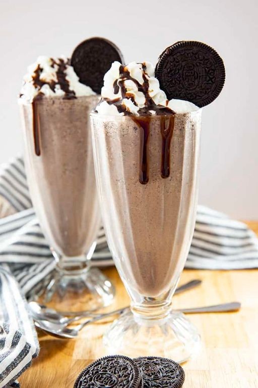 Oreo Cookie Blast Milkshake