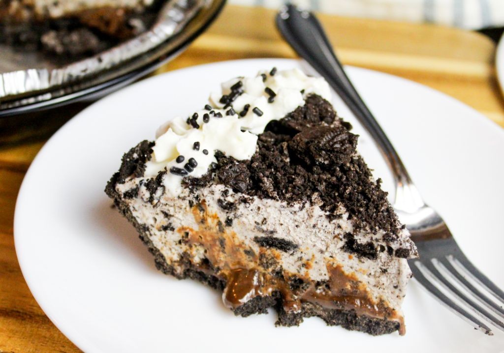 Oreo Fudge Pie