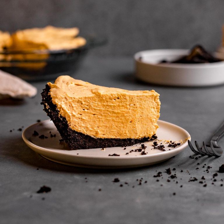 Oreo Pumpkin Spice Pie